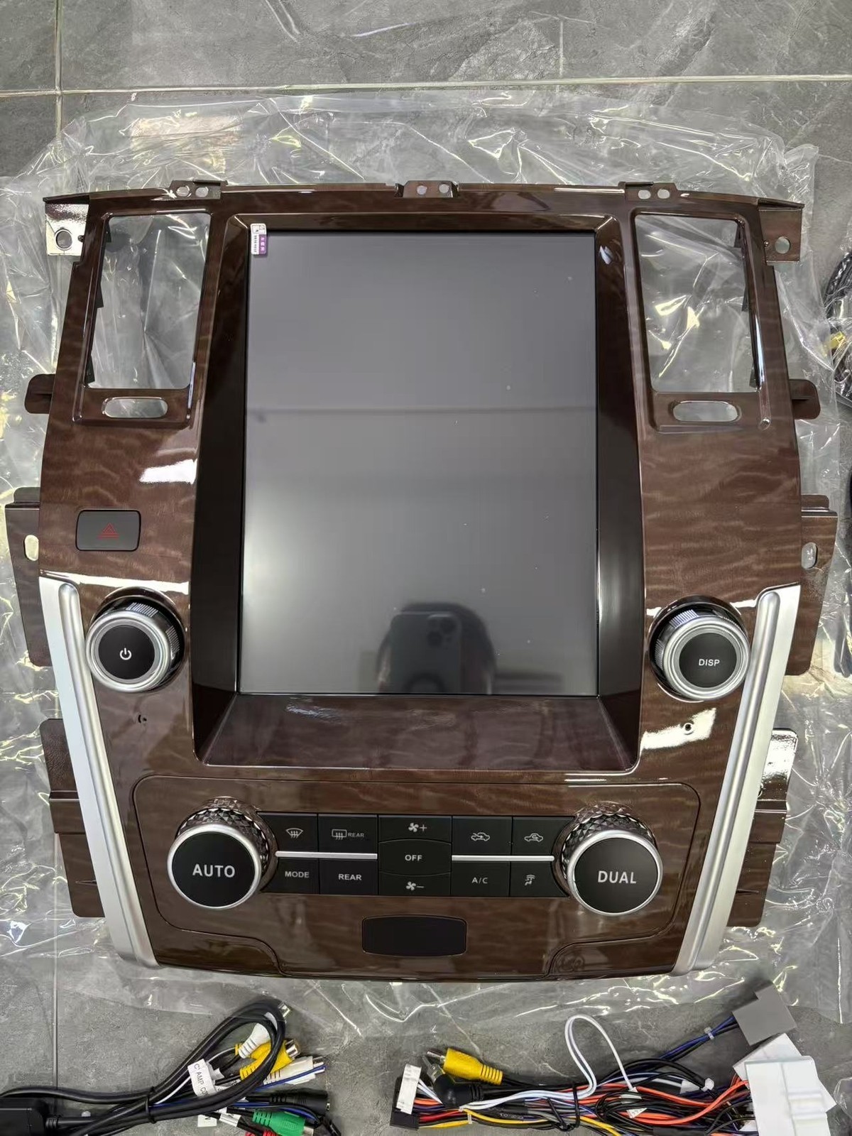 12.1″ USED Tesla Style Car Radio Stereo CARPLAY GPS For 2014-2021 Nissan Armada