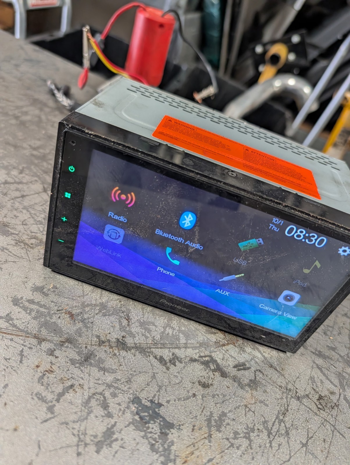 Pioneer DMH-130BT Double-Din Digital Car Radio Media Receiver USB Android 7″