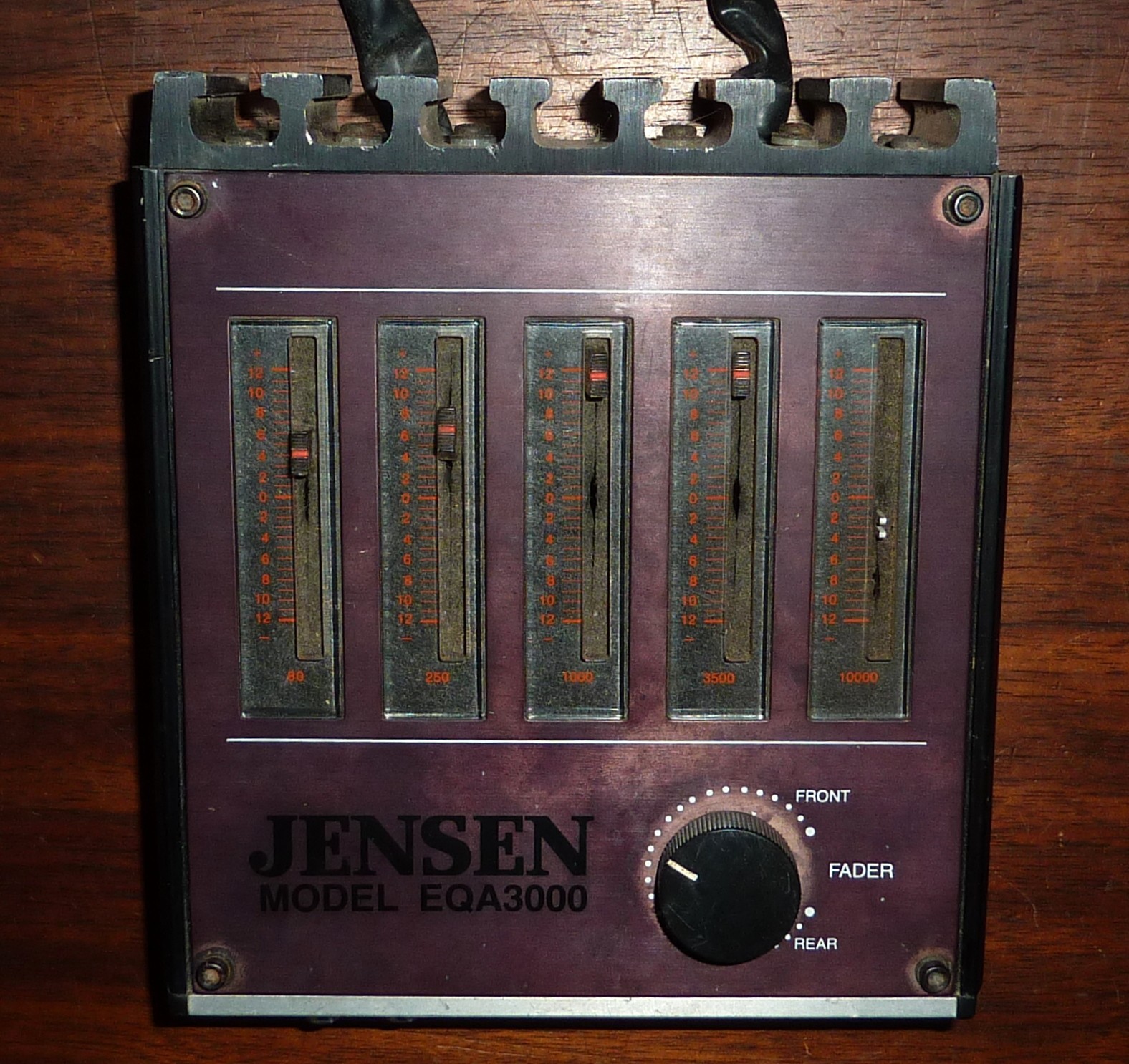 Jensen Model EQA3000 5-Band Graphic Equalizer Amplifier 24W
