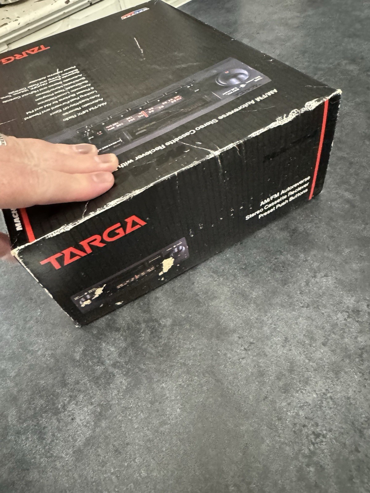 TARGA CAR CASSTTE RADIO STEREO ORIGINAL BOX