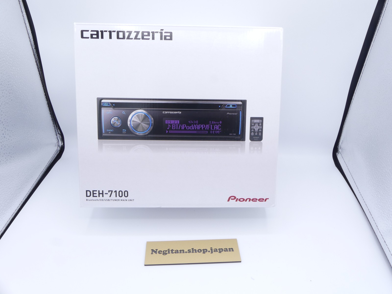 Pioneer Carrozzeria DEH-7100 CD USB iPod Bluetooth 1DIN Car Audio