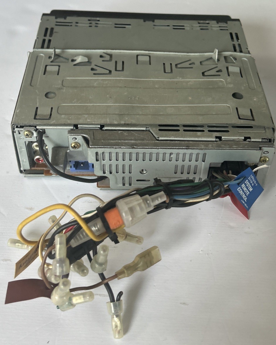 Pioneer Premier DEH-P41 MOSFET 45wx4 (UNTESTED) Selling For Parts.