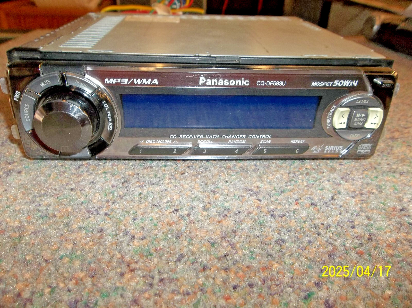 Panasonic CQ-DF583U Car Stero 50 x 4 W/ changer control – Untested