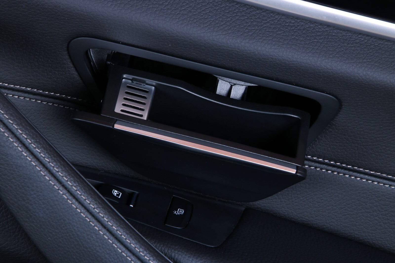 BMW G38 (G30) DOOR CARD PANEL REAR RIGHT LEATHER HARMAN KARDON