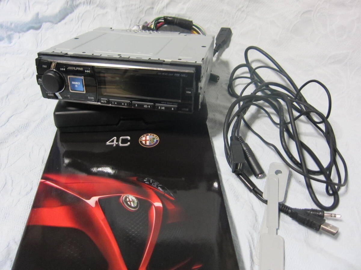 New, unused!!! Alpine CDE-145J CD Player Car Stereo Audio From Japan