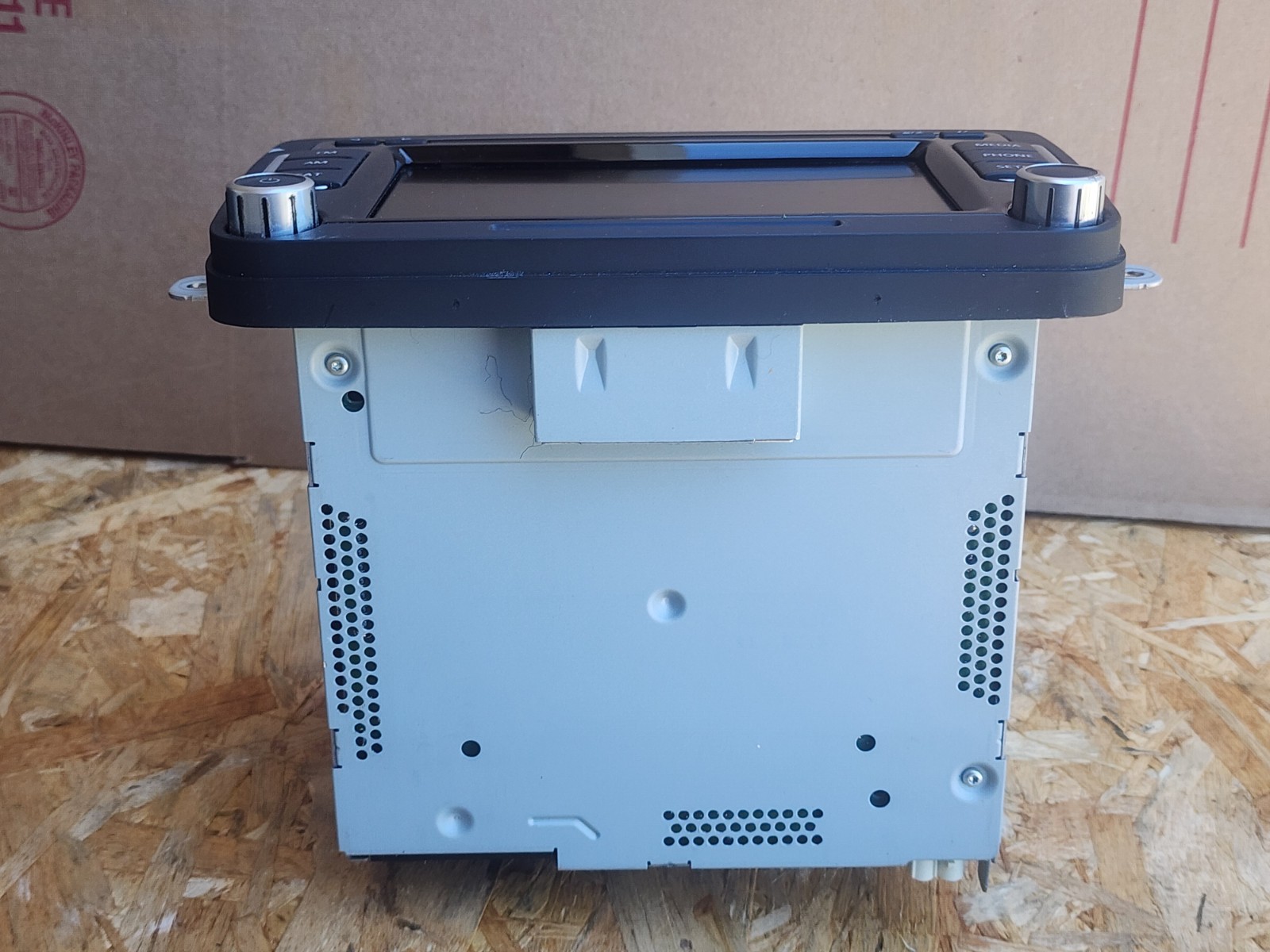 VOLKSWAGEN Am Fm CD CAR STEREO UNTESTED 2010-2017 Saleen Mustang Camaro Toyota