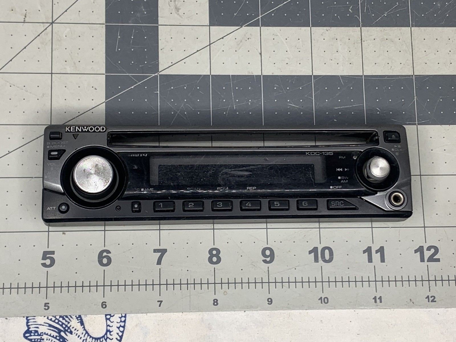 Kenwood Car Stereo KDC-135 Cd Player Vintage 90’s Audio Faceplate Only (h2)