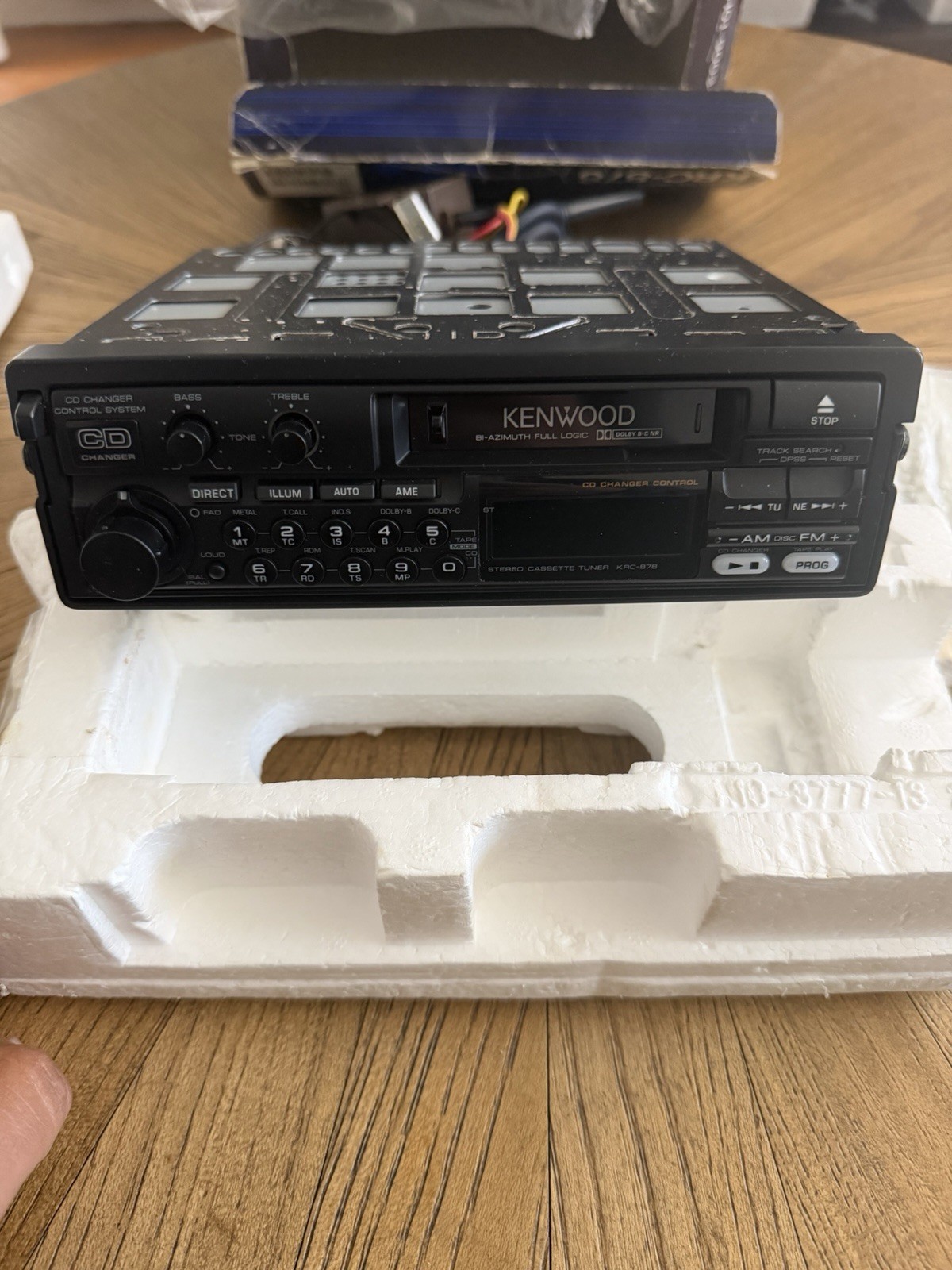 Kenwood KRC-878.Cassettes Withe Box And Manual