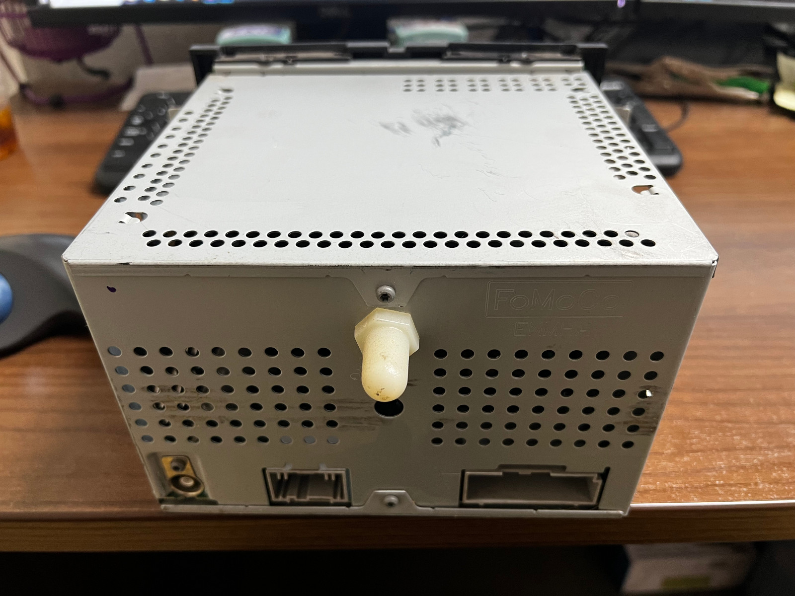 2014-15-2016 Ford E-250 E350 Van OEM AM/FM MP3 Single Disc CD PLAYER RADIO