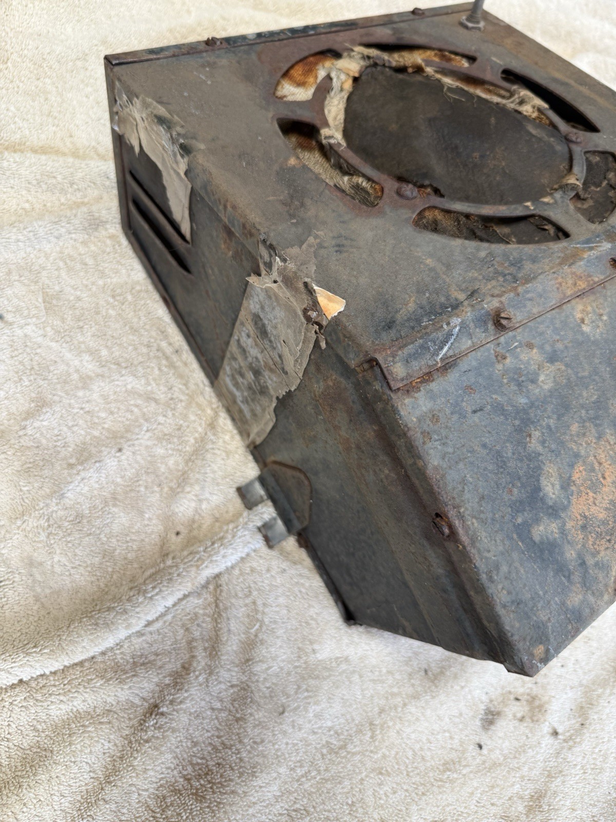 Vintage 1930s 1940s Under Dash Car Heater Unit – Metal Case Circular Grille