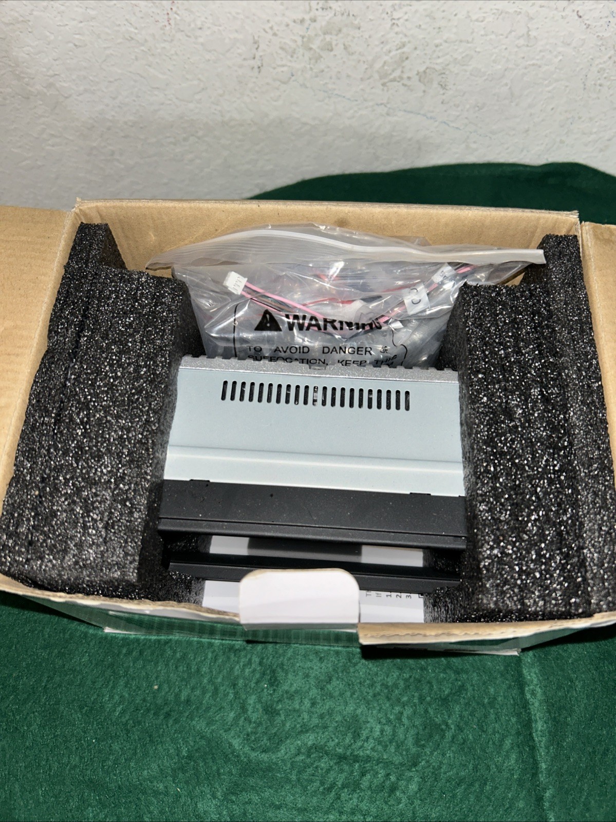 SJoyBring JOY-M005D car radio receiver/ New Open Box