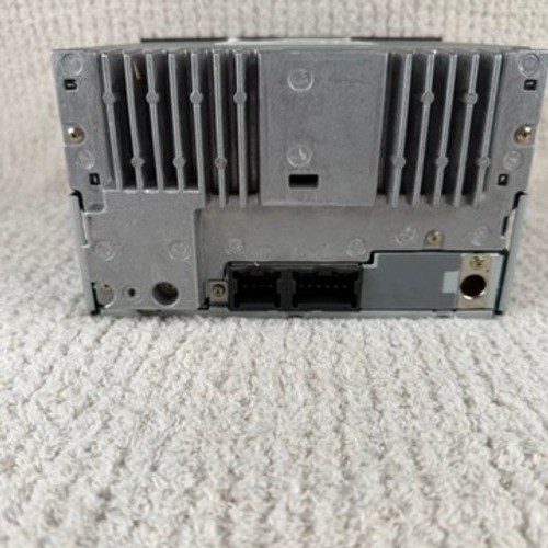 02-04 Nissan Frontier Xterra Radio AM FM CD Player OEM Head Unit 28185 8Z400