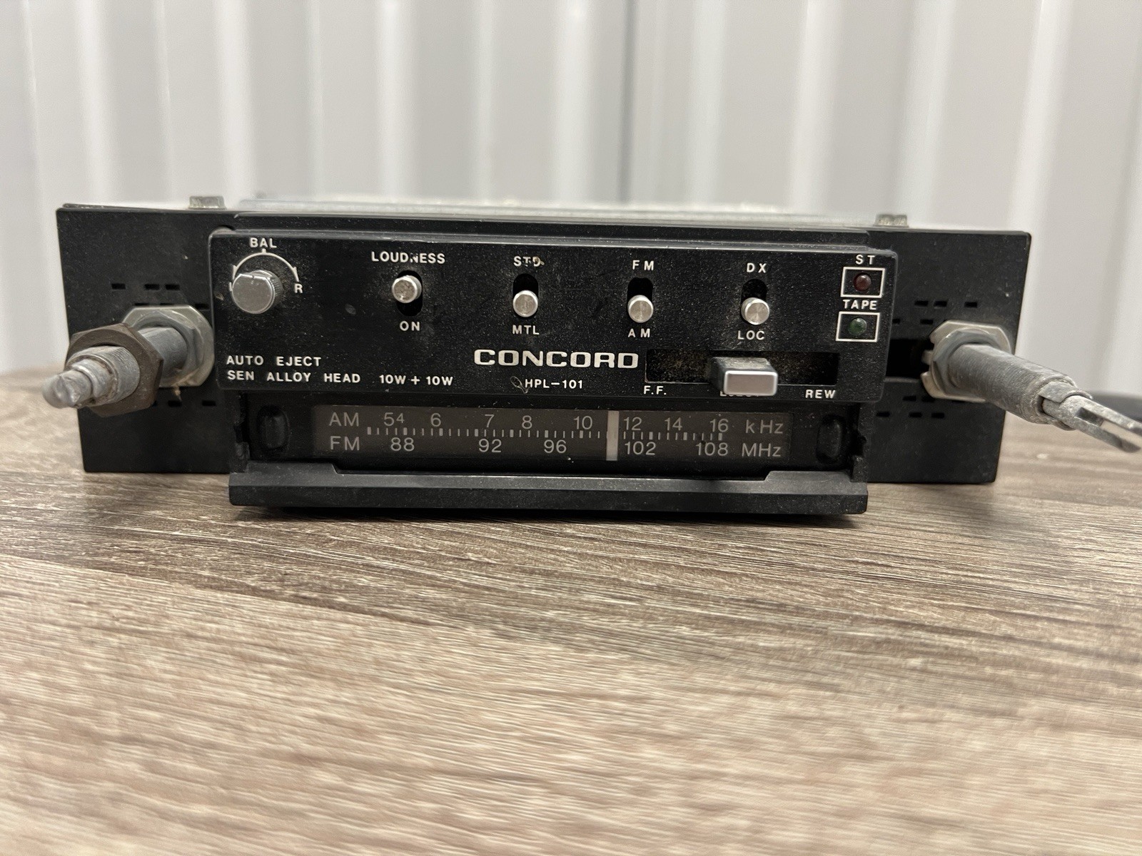 Concord HPL-101 Concord Original Car Radio Cassette Player