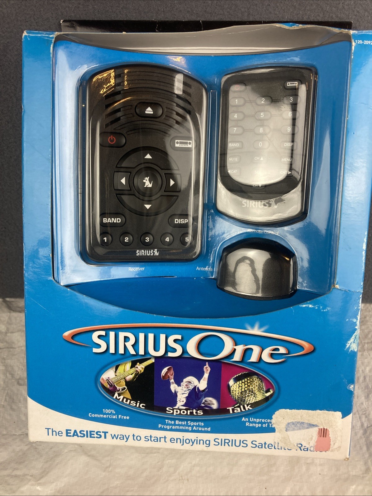 Sirius Satellite Radio Sirius One All-In-One Car Kit with remote NOS