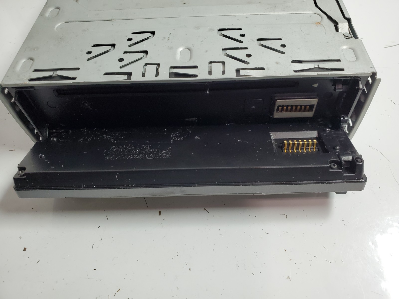 Panasonic CQ-C3303U Single DIN Car MP3 CD Player – Missing Trim – TESTED