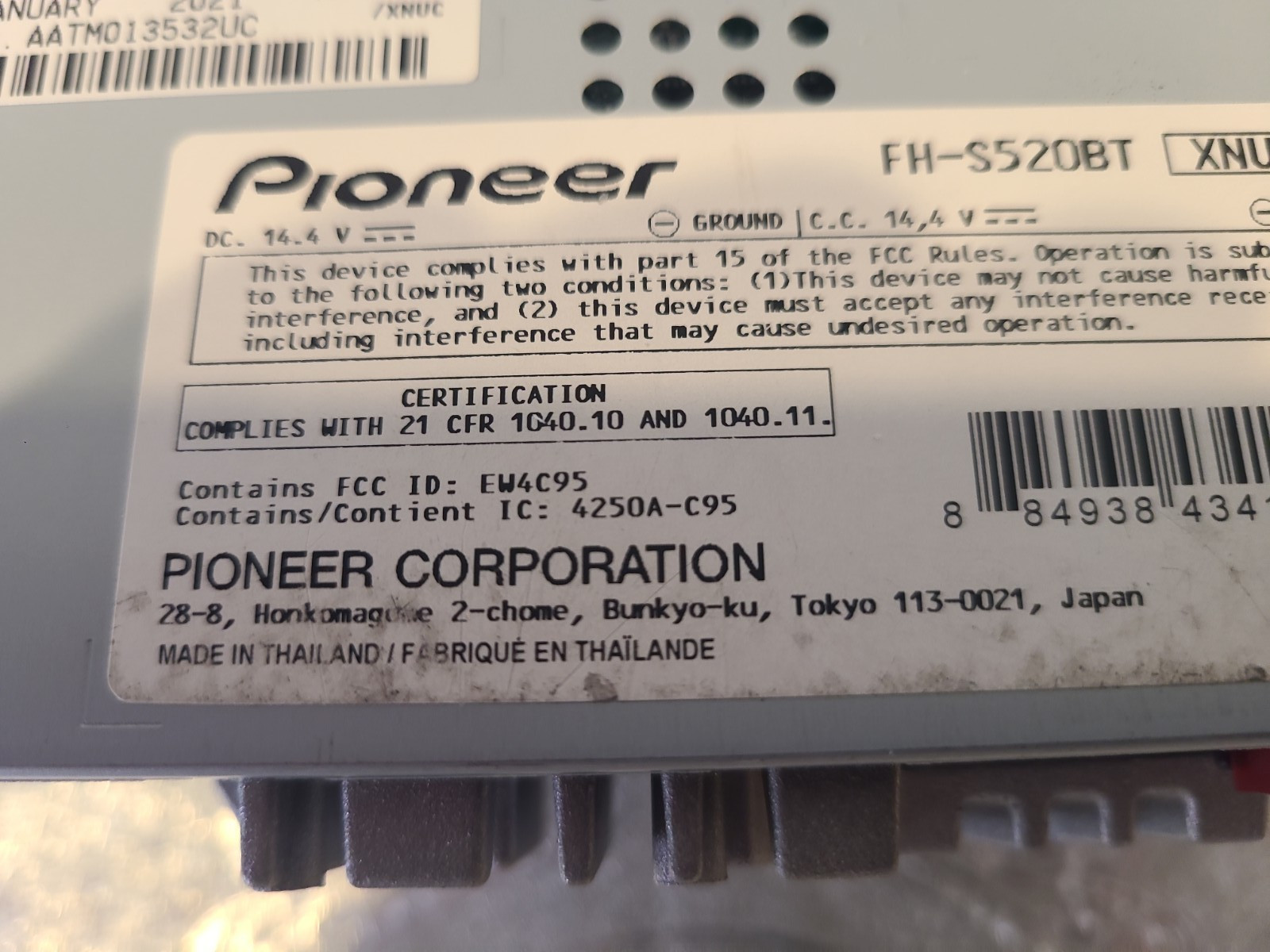 Pioneer FH-S520BT Double-DIN CD Audio with Built-in Bluetooth