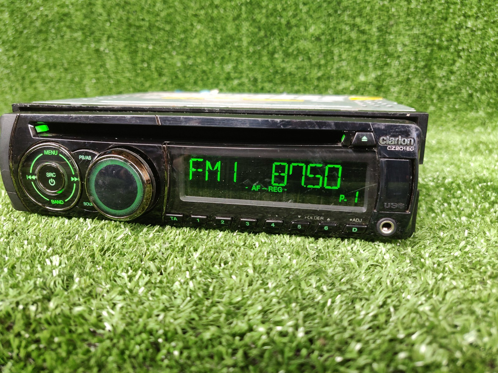 Clarion Cz201eg Original Car Radio