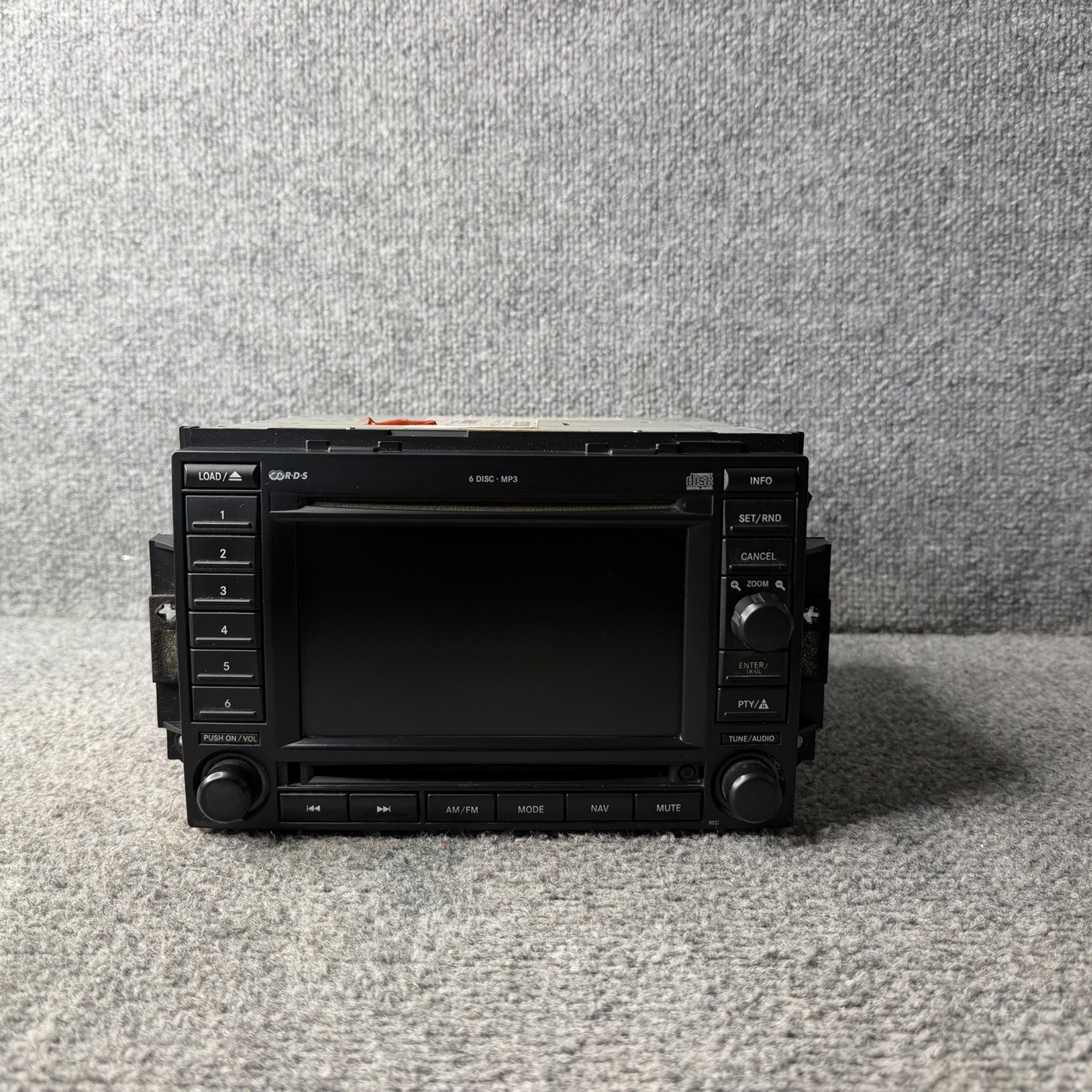 05 06 07 Chrysler Dodge Jeep Navigation Radio 6 Disc CD Changer P56038646AL