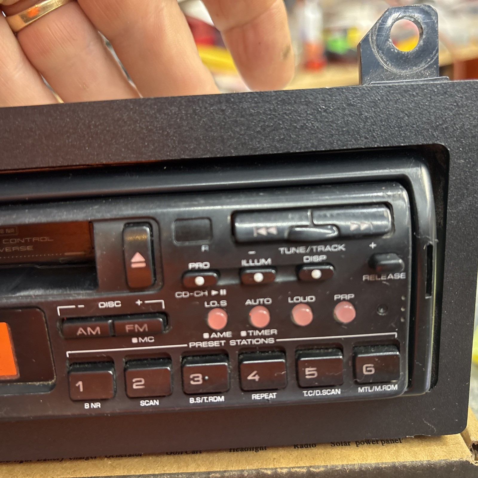 kenwood KRC-880 RARE Cassette-Receiver Tested- works good