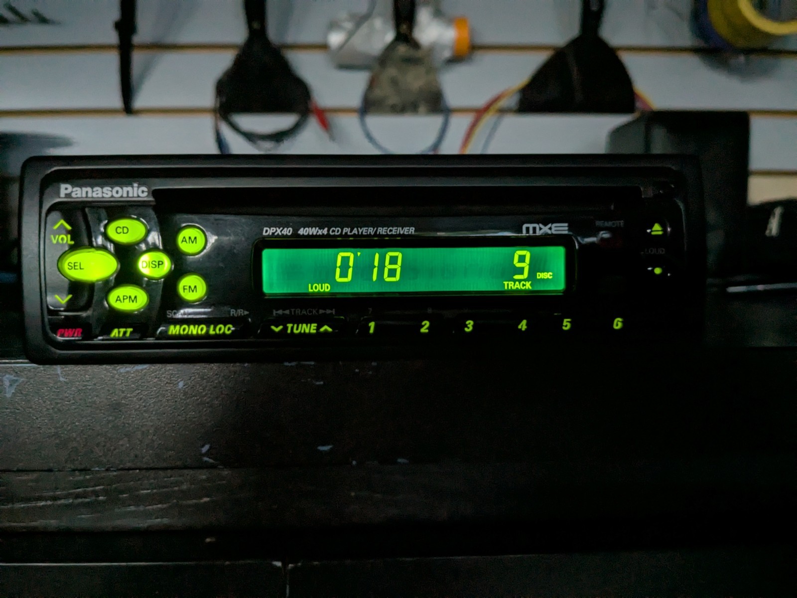 Panasonic DPX40 CD Receiver in excellent working condition. Old School