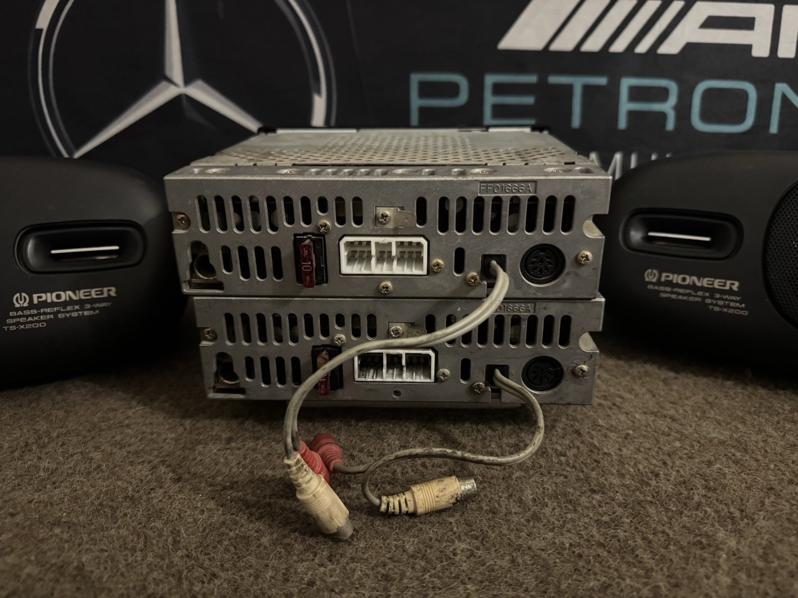 Rare Technics Car Radio Cassette Player For Mercedes Old-School Japan 2pcs