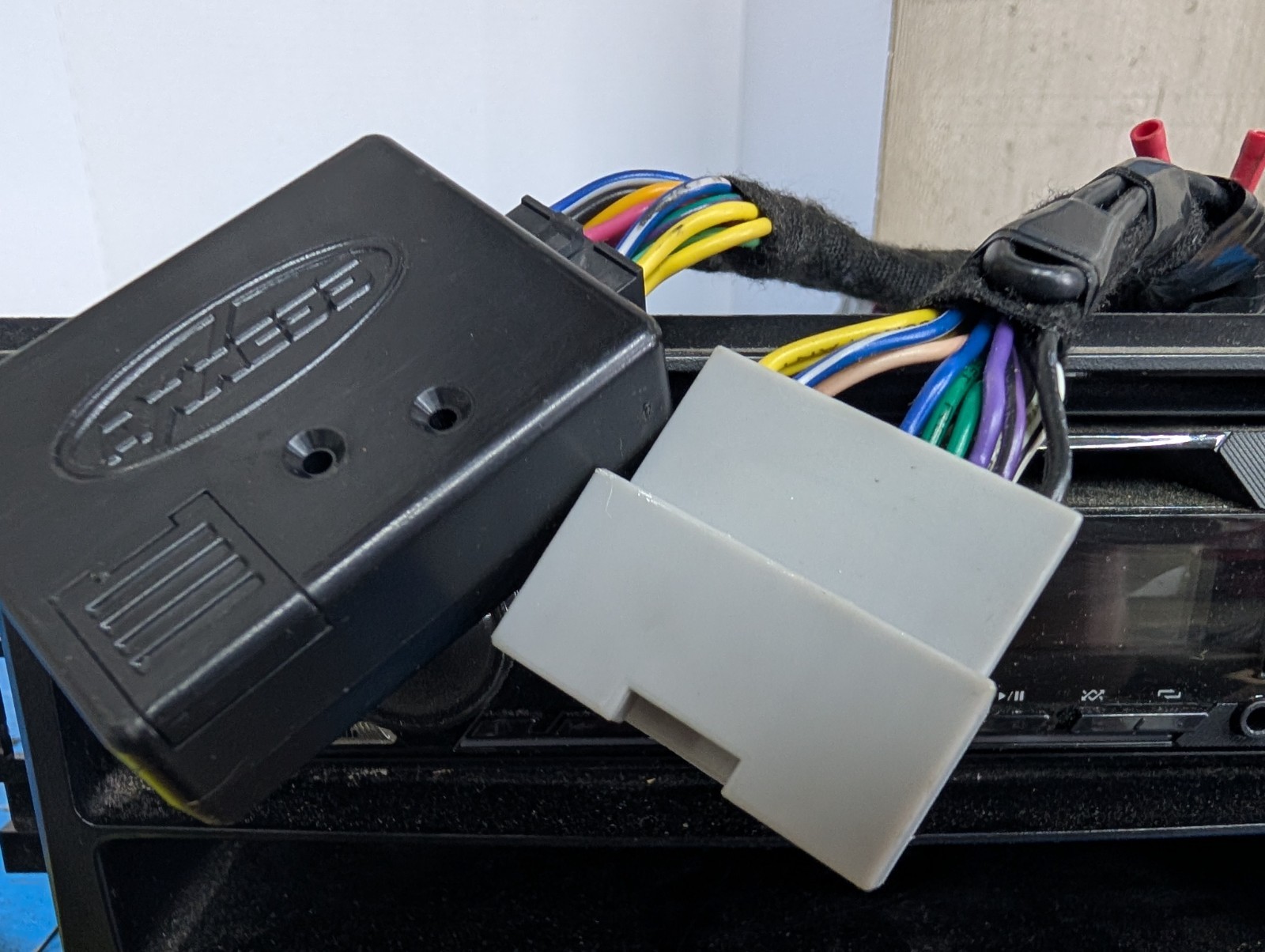 Pioneer DEH‑S1200UB + Axxess XSVI‑6522‑NAV + ASWC‑1 Plug‑and‑Play Chrysler Dodge