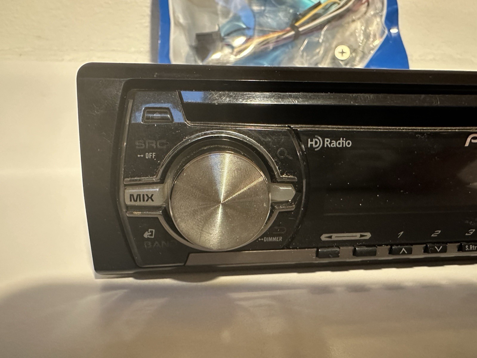 Pioneer DEH-X55HD Mixtrax CD Radio Stero Player Tested Works