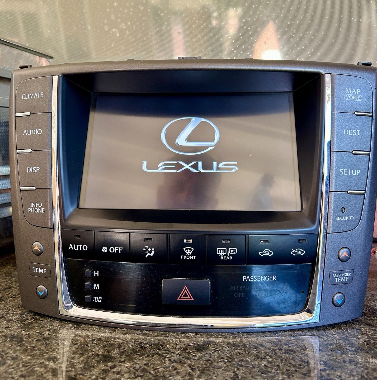 2010 -11-12 LEXUS IS250 -350 RADIO NAVIGATION DISPLAY SCREEN part # 86431-53090