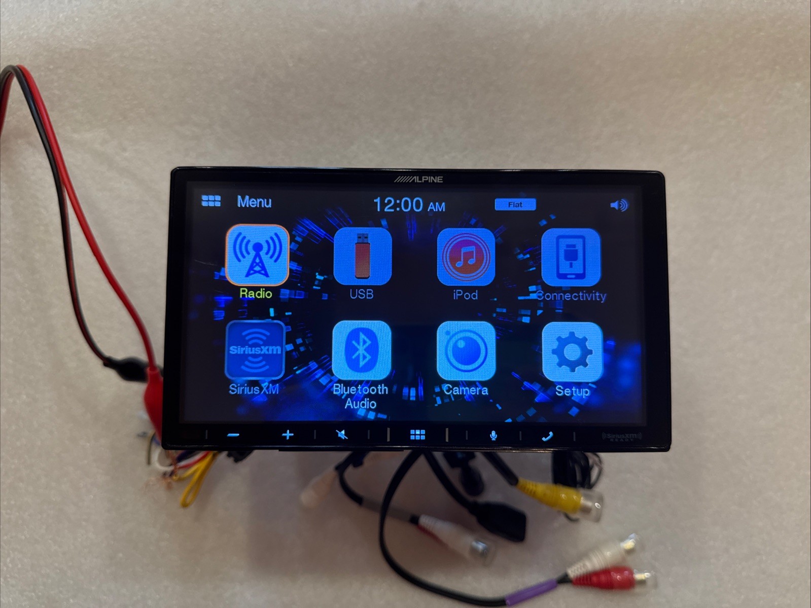 ALPINE ILX-W650 Bluetooth Car Audio Apple Android Play Radio Usb