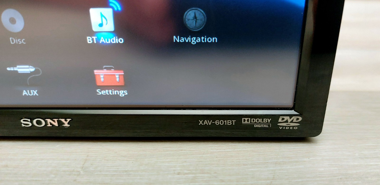 SONY XAV-601BT CAR STEREO 2-DIN CD DVD IN-DASH RECEIVER BLUETOOTH TOUCHSCREEN