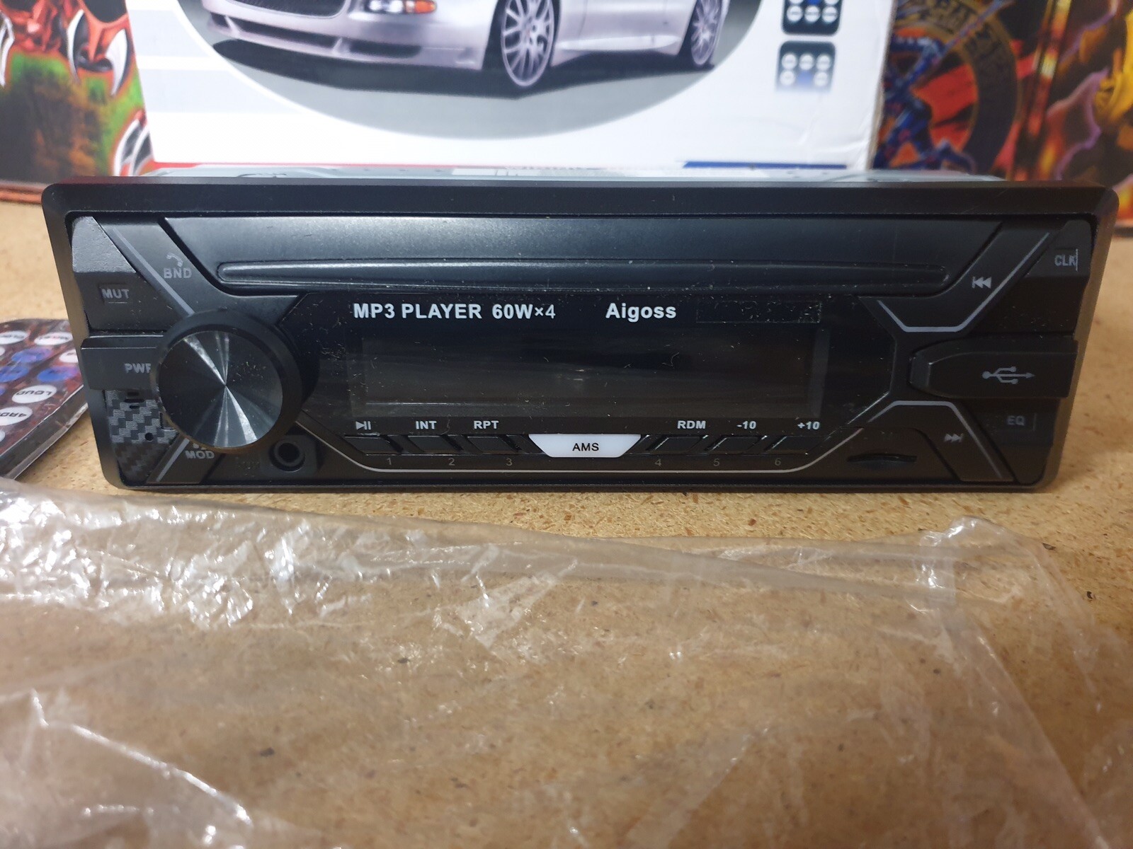 MOSFET 60W Car MP3 Player with USB/SD Card Slot Radio