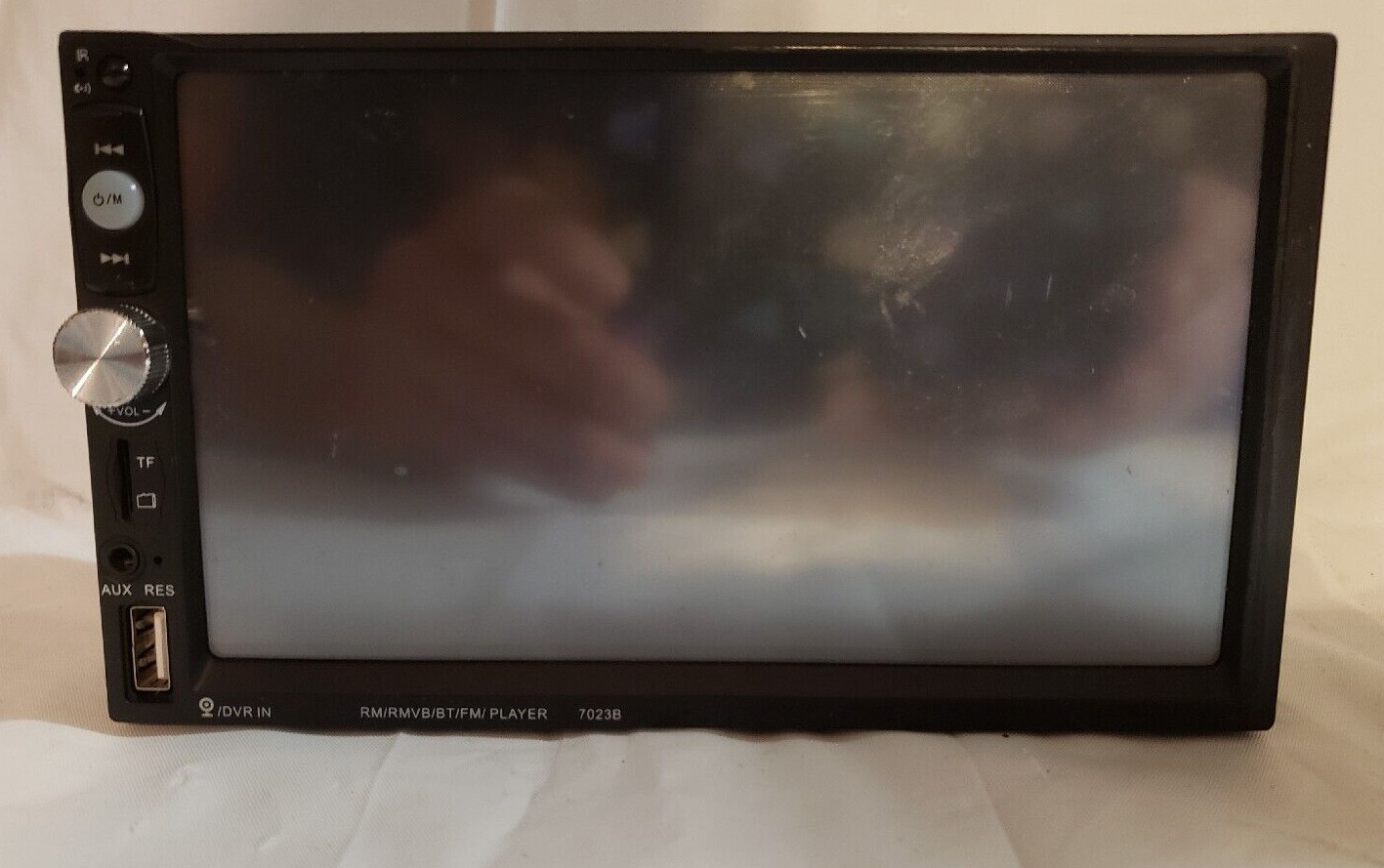 Multimedia RM/RMVB/BT/FM Player headunit model 7023B