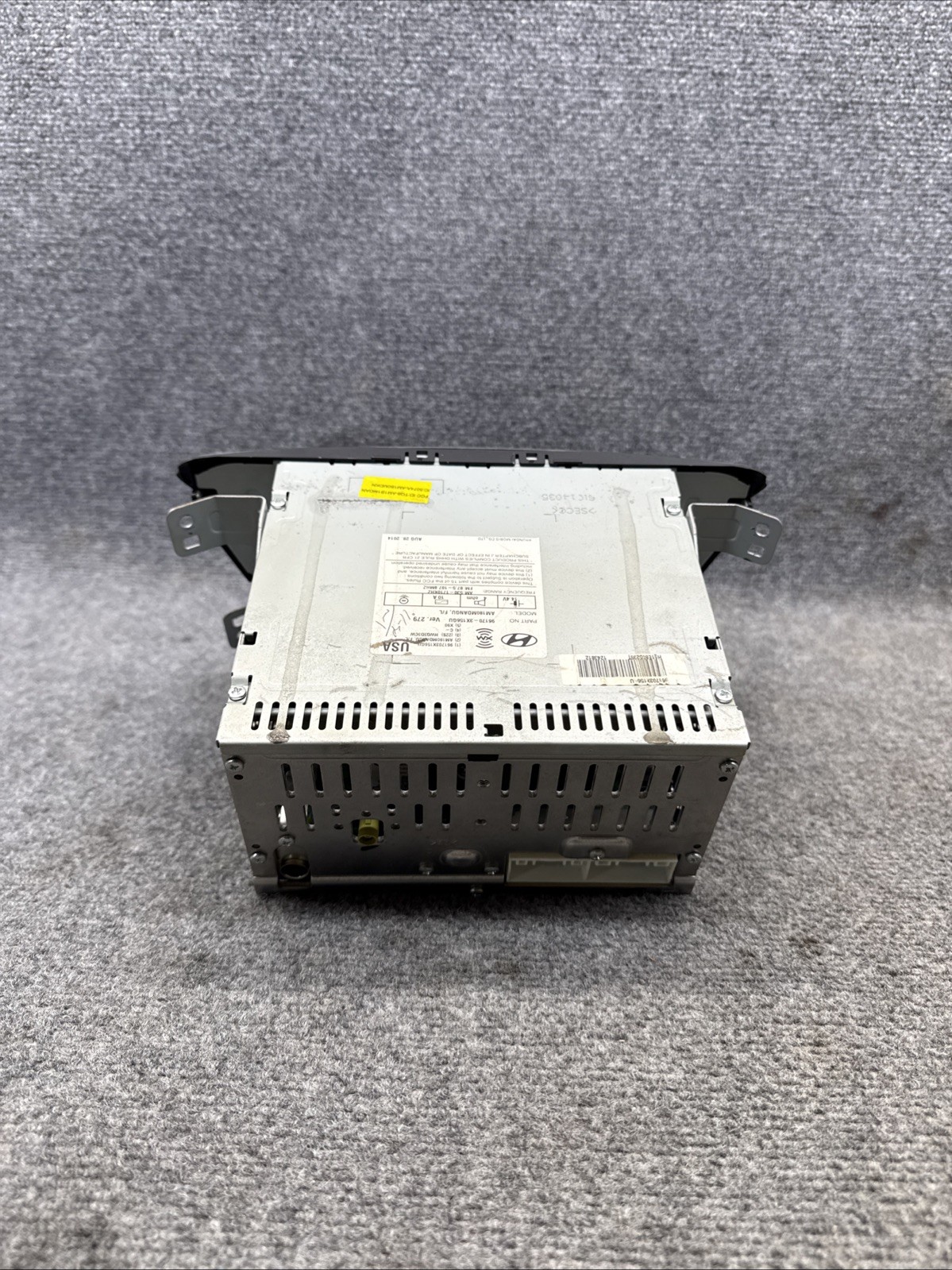 14 15 16 Hyundai Elantra sedan AM/FM XM CD radio 96170-3X156GU