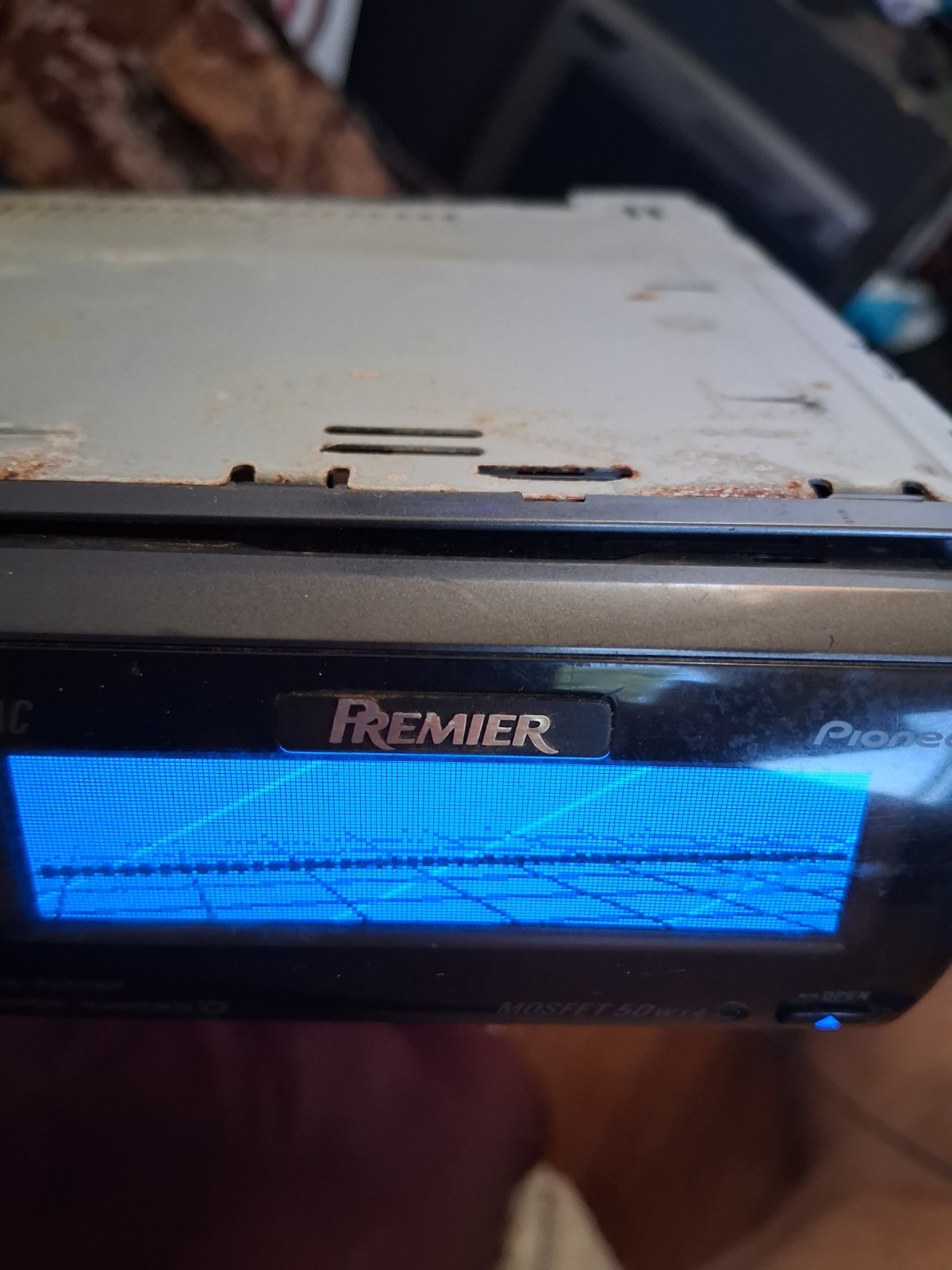 RARE PIONEER DEH-P6800MP CD Player. For Parts Or Repair