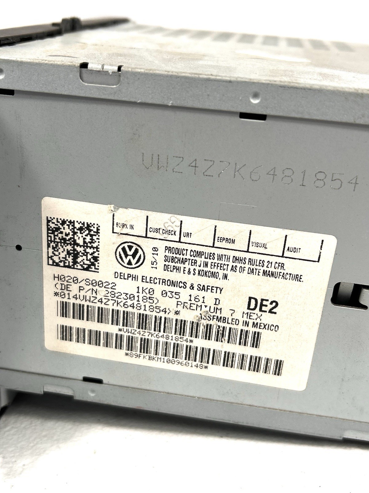 2005-2010 Volkswagen Jetta Golf CD Radio Stereo Receiver OEM 1K0 035 161 D
