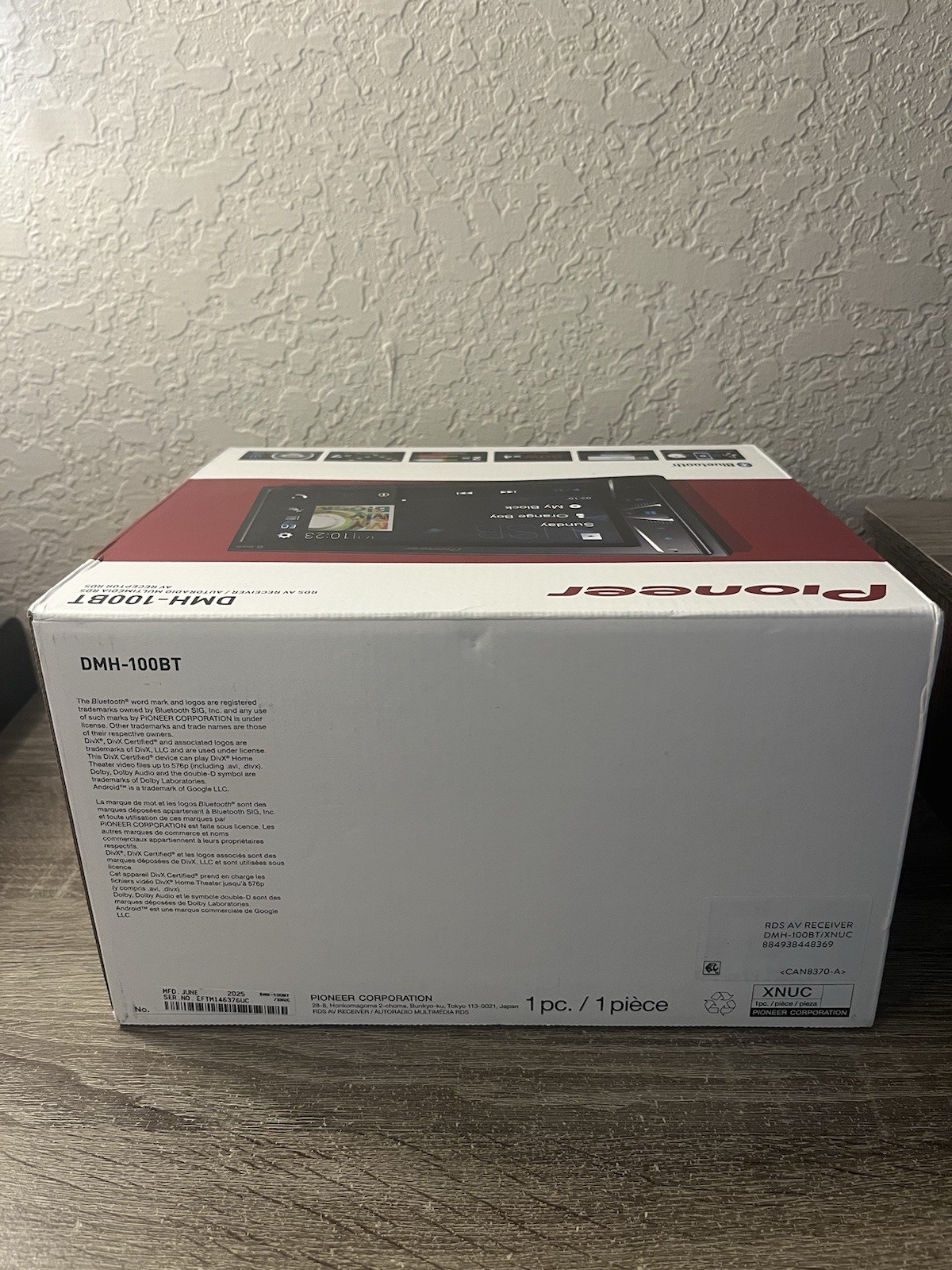 Pioneer DMH-100BT 6.2″ Touchscreen Double DinReceiver Stereo Bluetooth Android