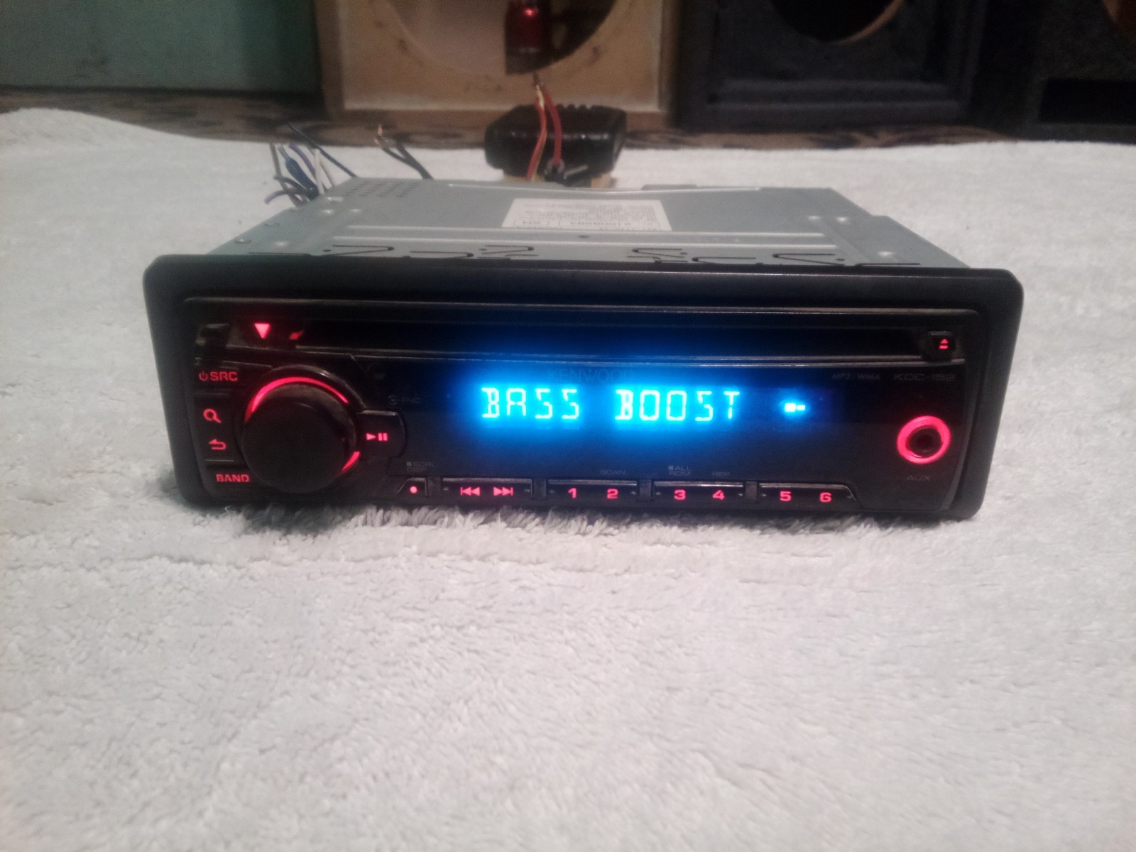 Kenwood KDC-152 1 DIN Car Radio with Auxiliary Input Stereo Head Unit 21008584