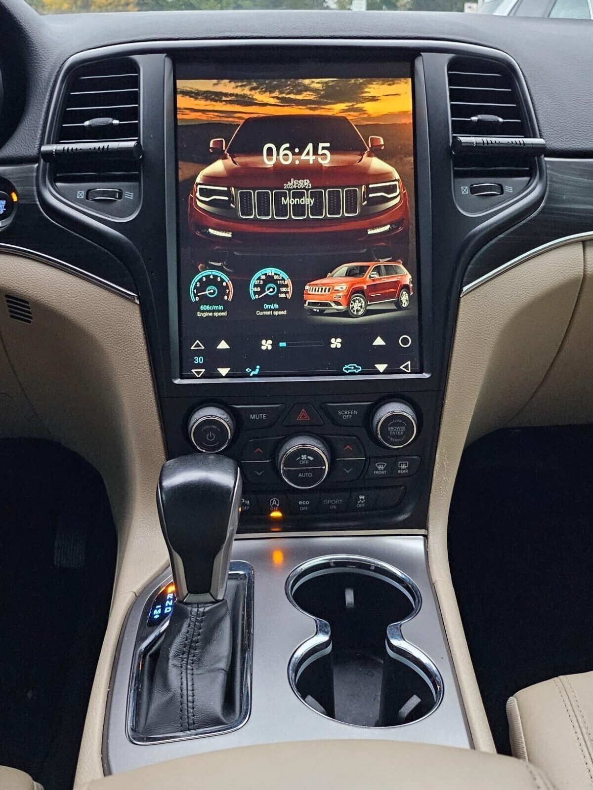 12.1″ HD Car Radio GPS Navigation Android WIFI For Jeep Grand Cherokee 2014-2020