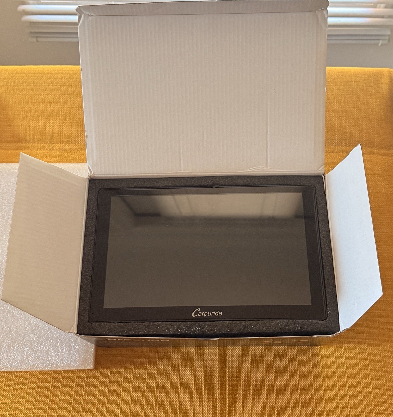 Carpuride W901 Pro 9″ Portable CarPlay/Android Auto + All Accessories