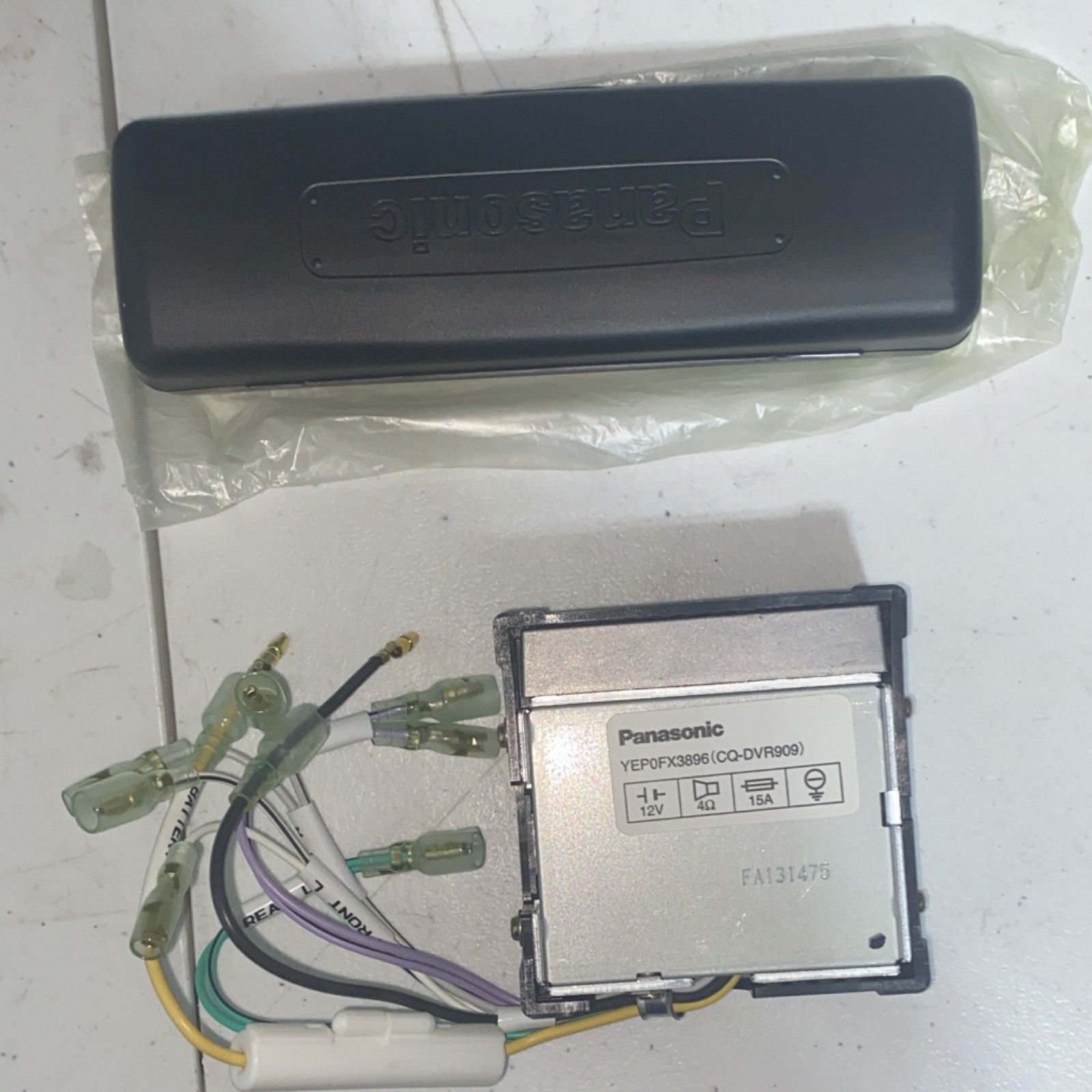 Panasonic CQ-DVR909U 1 DIN In-Dash CD Player Car Stereo w/ Remote & Wiring