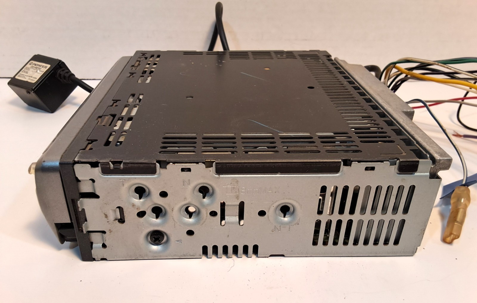 Pioneer DEH-P4500MP Mosfet 50wx4 MP3 Car Stereo Receiver Super Tuner untested