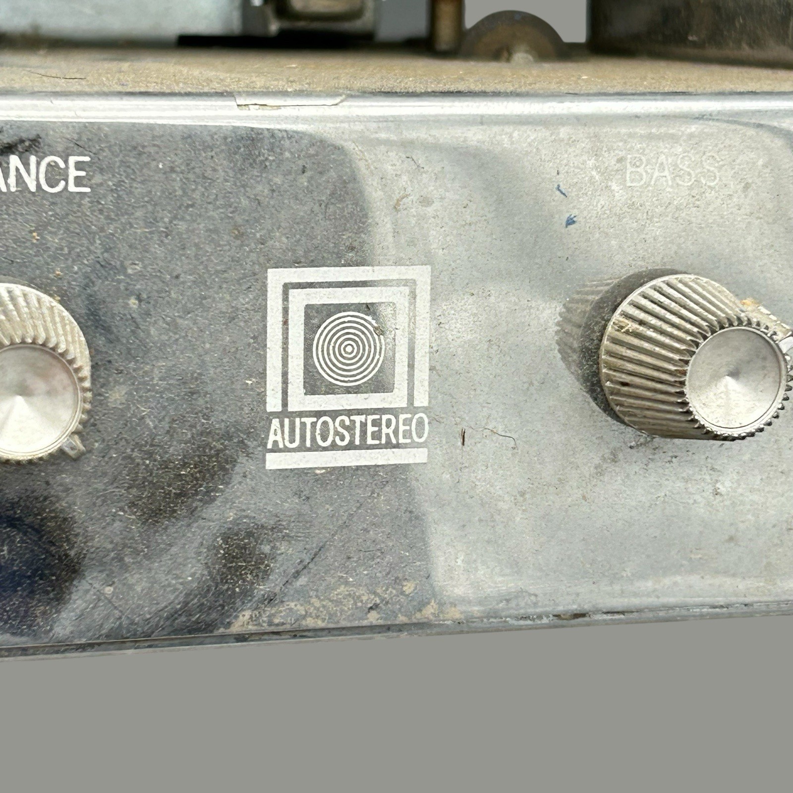Vintage AutoStereo MC-8 Deluxe Made In USA Volume Bass Treble Control Untested