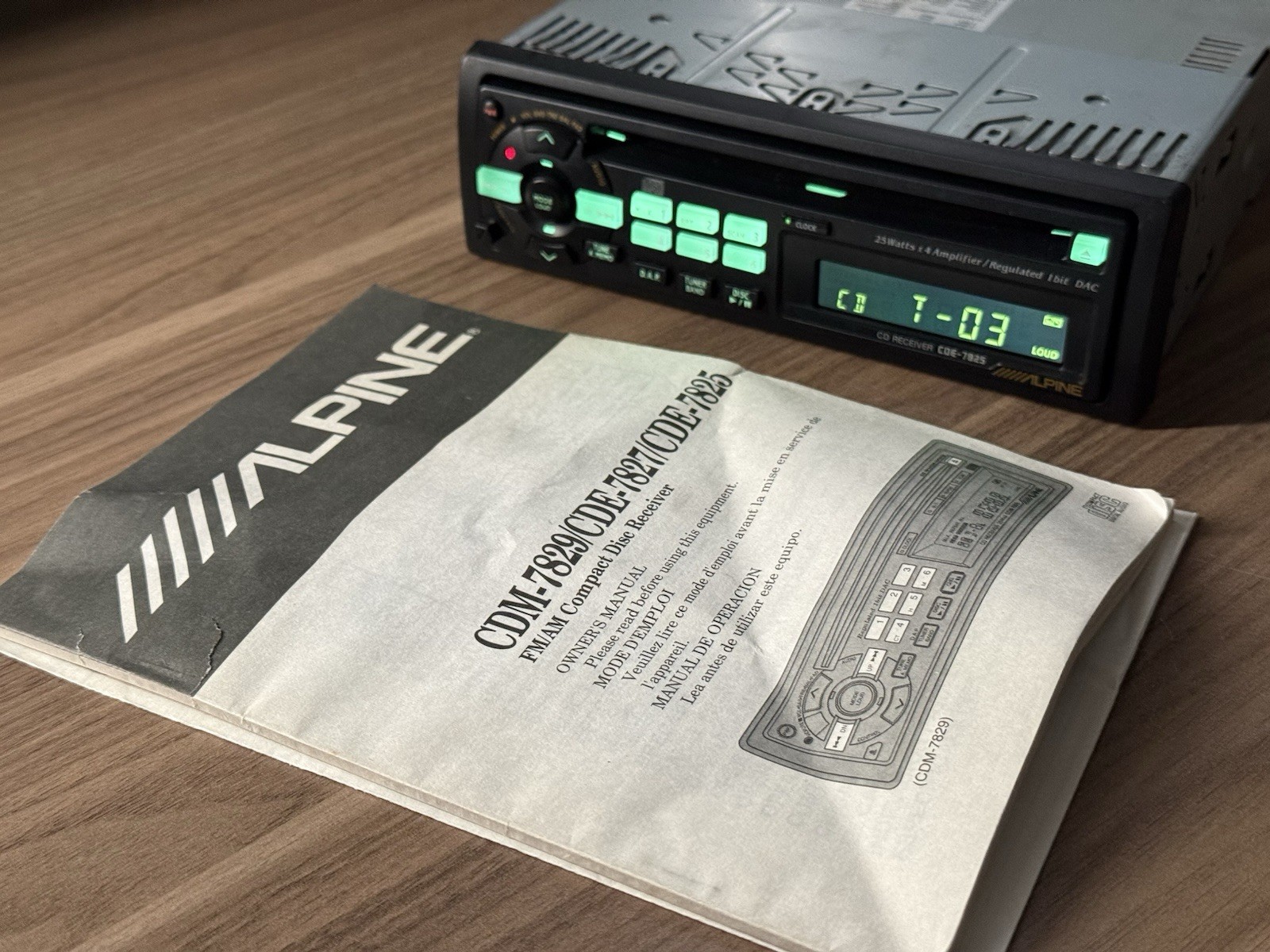 ALPINE CAR AUDIO STEREO IN DASH CD UNIT CDE-7825 VINTAGE LAMBORGHINI PORSCHE BMW