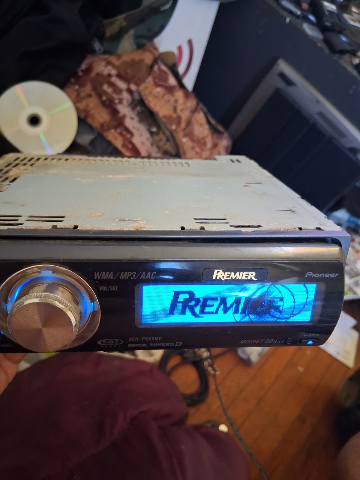 RARE PIONEER DEH-P6800MP CD Player. For Parts Or Repair