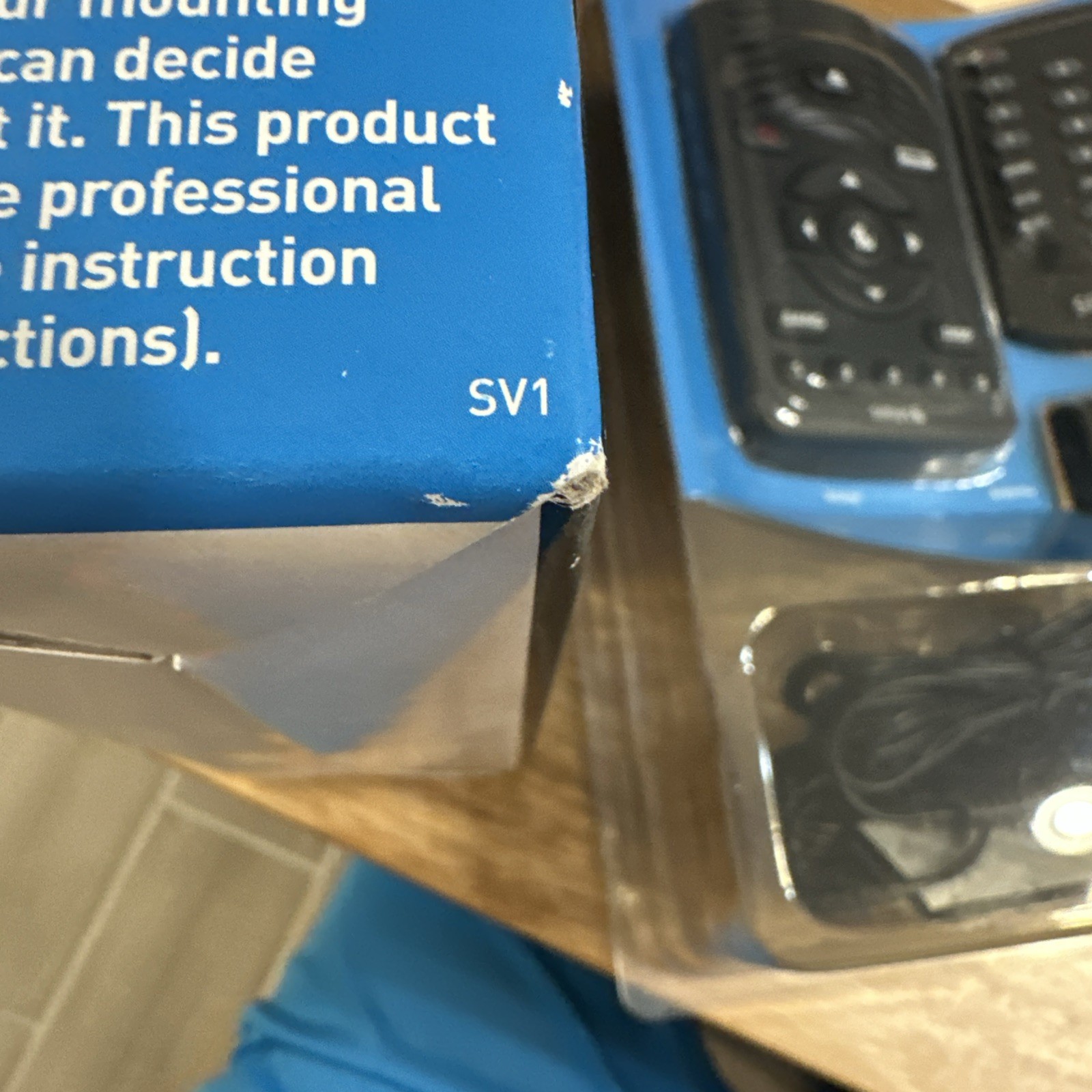 Sirius Satellite Radio Sirius One All-In-One Car Kit with remote NEW SV1
