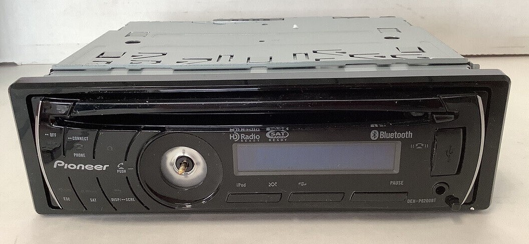 Pioneer DEH-P6200BT CD Player/USB Built-In Bluetooth Black In-Dash Receiver