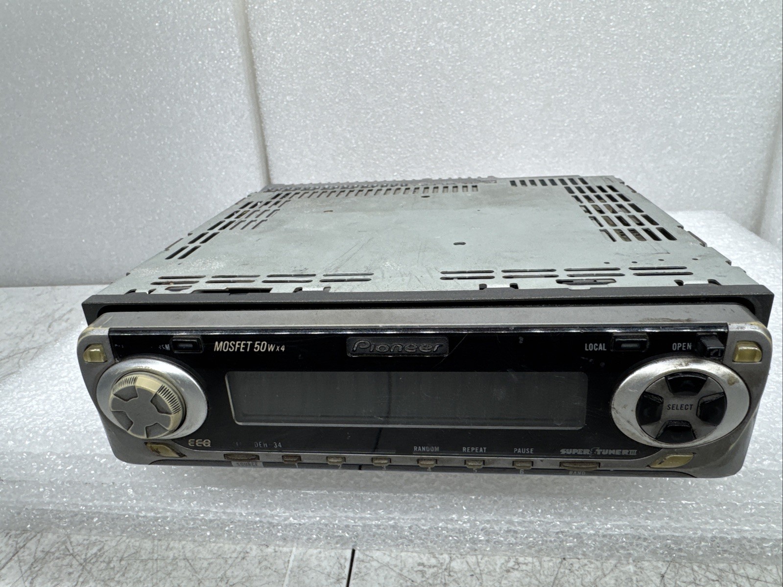 VINTAGE Pioneer Mosfet 50wx4 Radio CD CAR STEREO UNTESTED