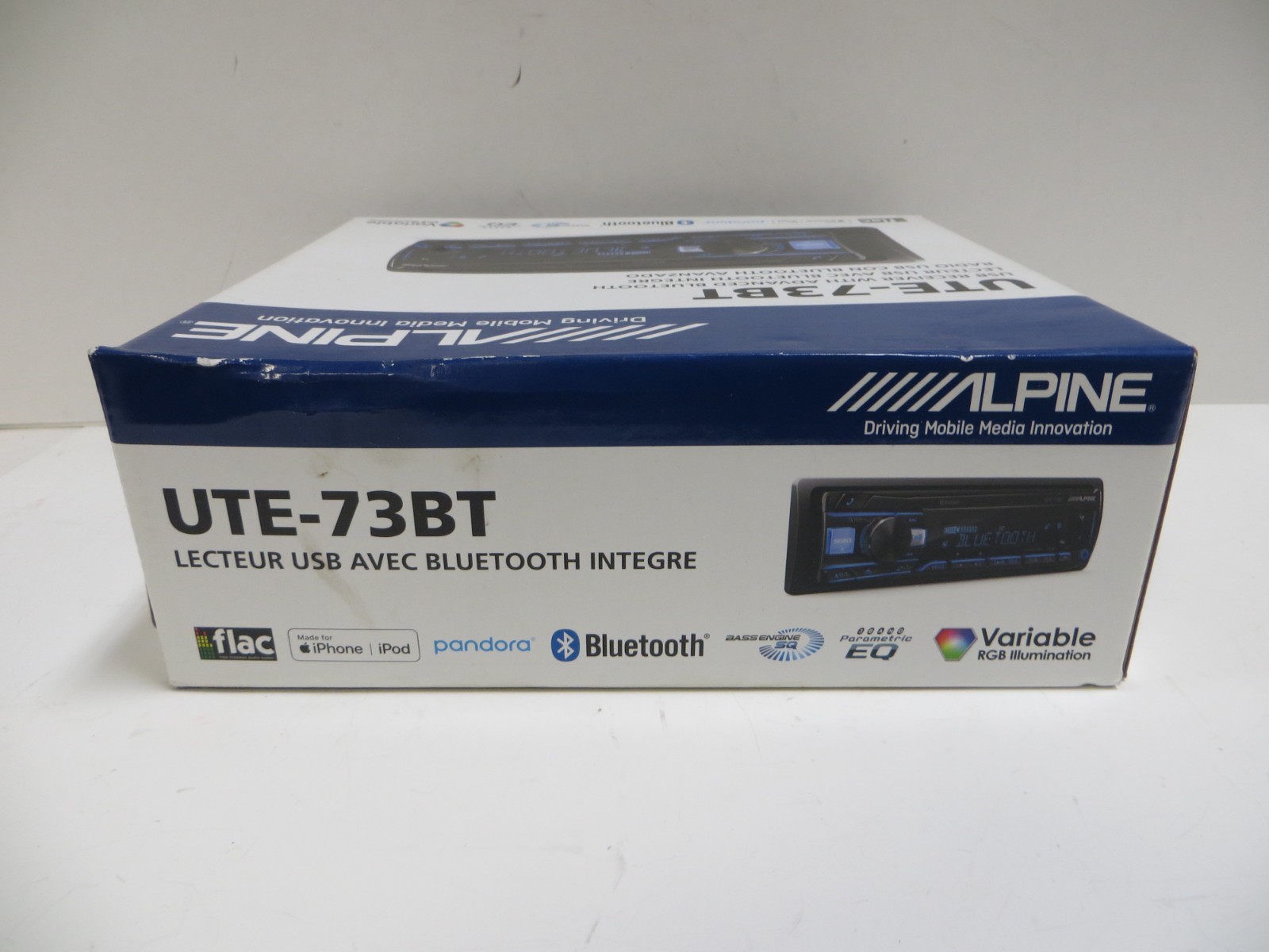 Alpine UTE-73BT-Driving Mobile Media Innovation-usb Receiver With Bluetooth-New