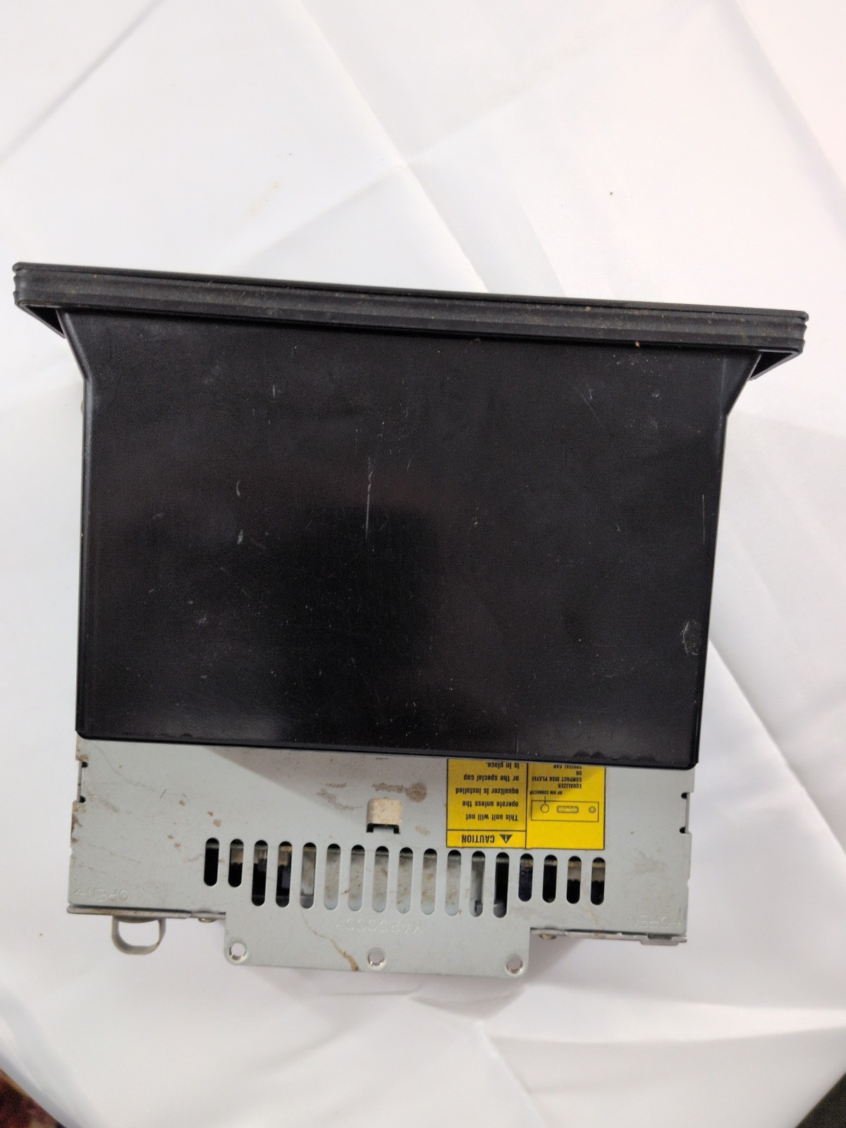 Honda OEM 1990-1993 Accord AM FM Cassette Radio 39100-SM4-A310-M1 Untested