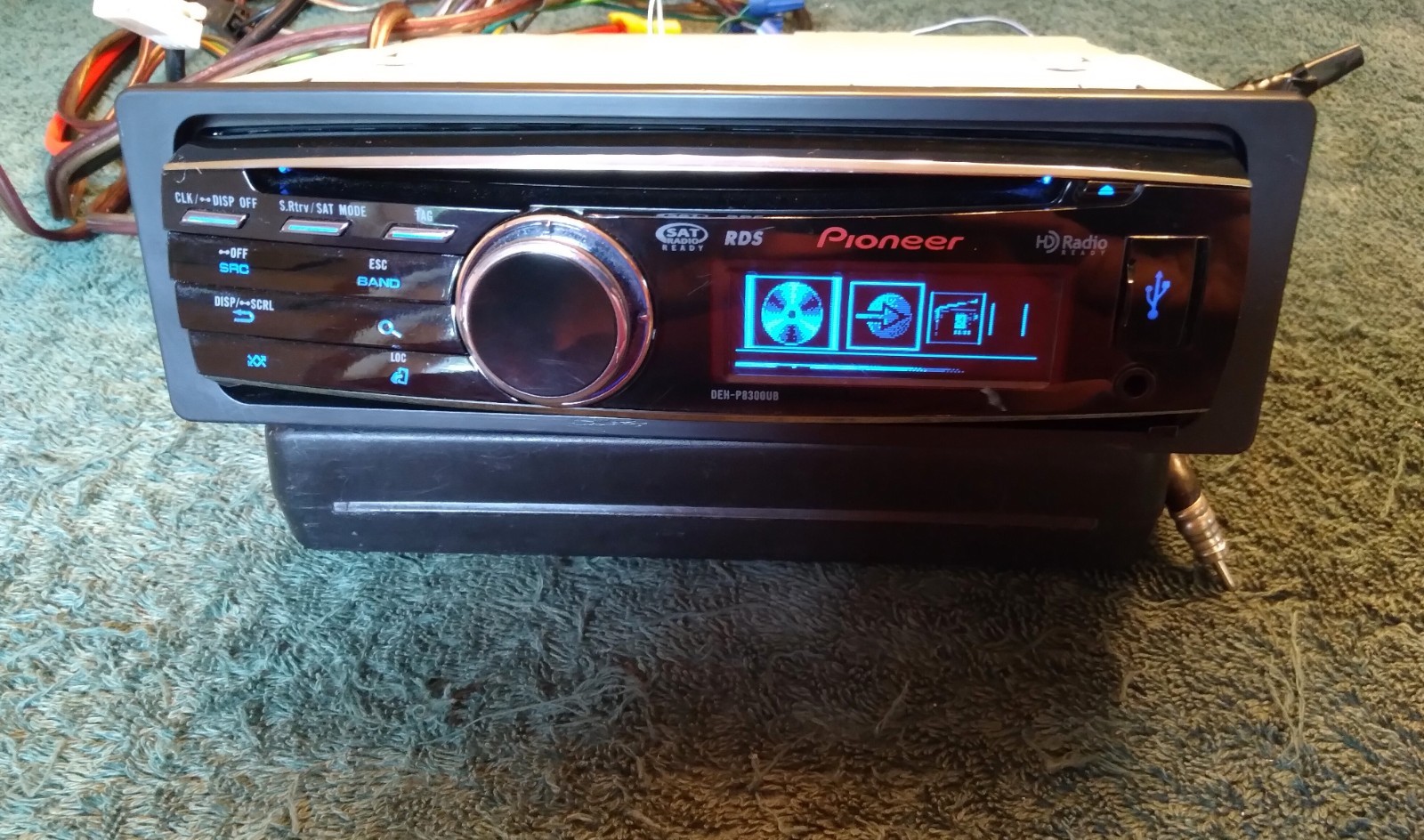 Pioneer DEH-P8300UB, CD /MP3/ USB/RDS Receiver , 200 watts, Tested